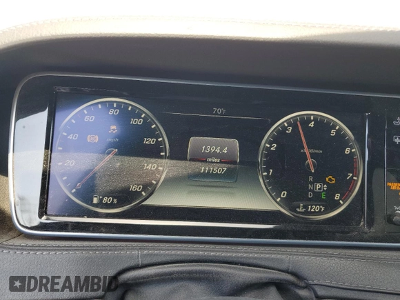 2015 Mercedes-Benz S 550 z VIN WDDUG8FBXFA194372, wystawiony jako Copart lot #49922285 z przebiegiem 111 507 mil mil oraz Szkoda całkowita • Salvage title. Historia ofert i sprzedaży dostępna na DreamBid. Obrazek 9.