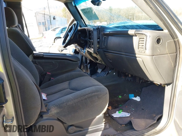 2004 Chevrolet Silverado 1500 with VIN 1GCEK19VX4Z310047, listed as a IAAI auction lot 41306245 with Not Provided miles and . Bid and sale history available at DreamBid. Image 5.