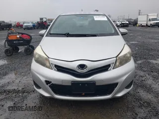 2013 Toyota Yaris L with VIN JTDKTUD32DD553842, listed as a IAAI auction lot 41231910 with 155,158 mi miles. Bid and sale history available at carsss.com. Image 12.