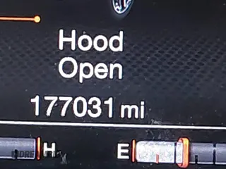 2016 Jeep Renegade Limited с VIN ZACCJBDT3GPC60522, выставлен на аукционе IAAI как лот 42591533 с пробегом 177 031 миль миль и . История ставок и продаж доступна на DreamBid. Изображение 16.