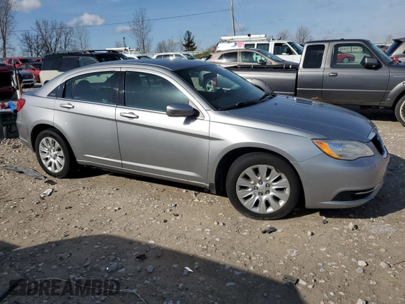 2013 Chrysler 200 LX with VIN 1C3CCBAB2DN691271, listed as a Copart auction lot 51626175 with 200,423 mi miles and Clean Title. Bid and sale history available at carsss.com. Image 4.