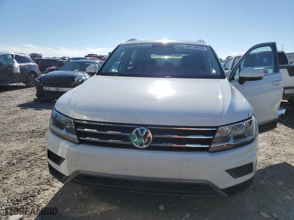2020 Volkswagen Tiguan SE with VIN 3VV3B7AX4LM138493, listed as a Copart auction lot 89118915 with 133,354 mi miles and Salvage Title. Bid and sale history available at carsss.com. Image 5.