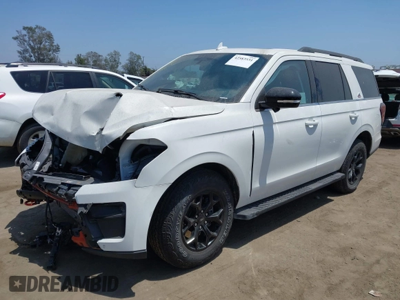 2023 Ford Expedition Timberline with VIN 1FMJU1RGXPEA34504, listed as a IAAI auction lot 42583531 with 18,986 mi miles and . Bid and sale history available at DreamBid. Image 2.