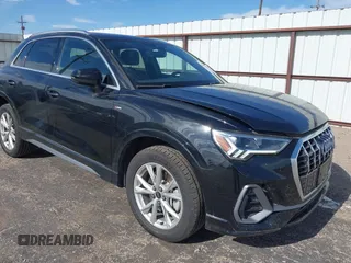 2024 Audi Q3 S line Premium с VIN WA1DECF39R1046000, выставлен на аукционе IAAI как лот 42613350 с пробегом 47 153 миль миль и . История ставок и продаж доступна на DreamBid. Изображение 1.