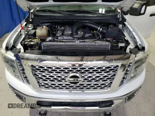 2016 Nissan Titan Platinum Reserve z VIN 1N6BA1F27GN502647, wystawiony jako Copart lot #53079895 z przebiegiem 143 384 mil mil oraz Czysty tytuł • Clean title. Historia ofert i sprzedaży dostępna na DreamBid. Obrazek 11.