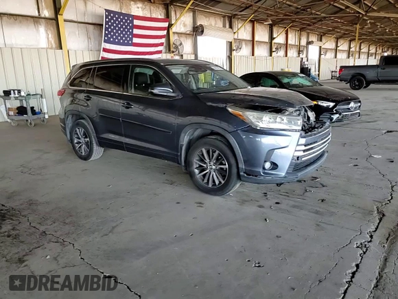 2017 Toyota Highlander XLE with VIN 5TDJZRFH5HS462350, listed as a Copart auction lot 63927495 with 143,051 mi miles and Salvage title. Bid and sale history available at DreamBid. Image 14.