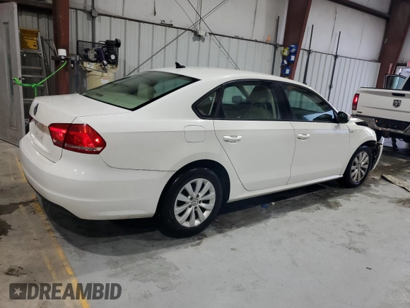 2013 Volkswagen Passat Wolfsburg Edition z VIN 1VWAH7A3XDC147667, wystawiony jako Copart lot #56549415 z przebiegiem 76 644 mil mil oraz Szkoda całkowita • Salvage title. Historia ofert i sprzedaży dostępna na DreamBid. Obrazek 3.
