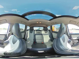 2017 Volvo XC60 Dynamic с VIN YV449MRR5H2013498, выставлен на аукционе Copart как лот 58240175 с пробегом 91 282 миль миль и Списание • Salvage title. История ставок и продаж доступна на DreamBid. Изображение 14.