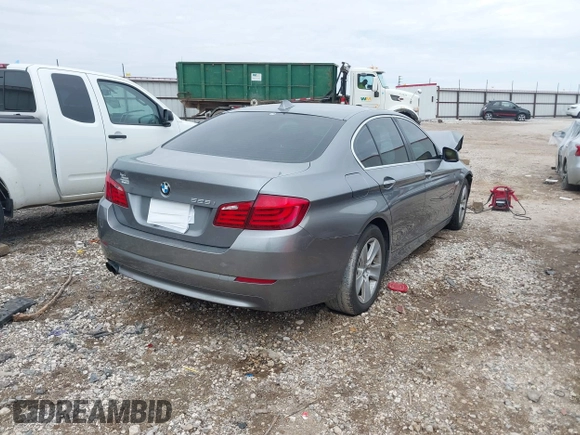 2013 BMW 5 Series 528i with VIN WBAXG5C5XDD229845, listed as a IAAI auction lot 41457088 with 130,826 mi miles and . Bid and sale history available at carsss.com. Image 4.