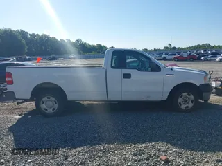 2006 Ford F-150 XL z VIN 1FTRF12226KC11966, wystawiony jako IAAI lot #42252210 z przebiegiem 238 265 mil mil oraz . Historia ofert i sprzedaży dostępna na DreamBid. Obrazek 13.