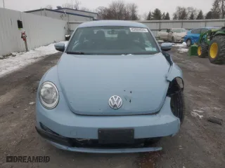 2012 Volkswagen Beetle 2.5L w/Sun PZEV with VIN 3VWJP7AT3CM632202, listed as a Copart auction lot 83069034 with 100,878 mi miles and Salvage Title. Bid and sale history available at carsss.com. Image 5.