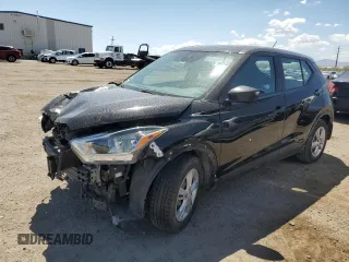 2020 Nissan Kicks S z VIN 3N1CP5BV3LL550172, wystawiony jako Copart lot #52021615 z przebiegiem 70 554 mil mil oraz Szkoda całkowita • Salvage title. Historia ofert i sprzedaży dostępna na DreamBid. Obrazek 1.