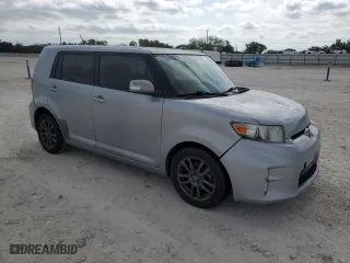 2013 Scion xB with VIN JTLZE4FE5DJ044261, listed as a Copart auction lot 53561835 with 182,520 mi miles and Clean Title. Bid and sale history available at carsss.com. Image 4.