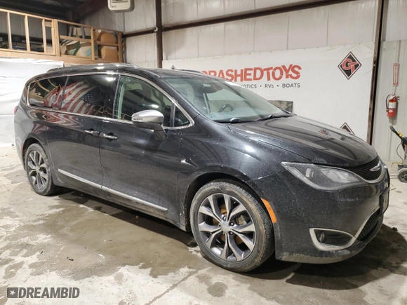 2017 Chrysler Pacifica Limited with VIN 2C4RC1GG2HR762674, listed as a Copart auction lot 45568865 with 169,504 mi miles and Salvage Title. Bid and sale history available at carsss.com. Image 4.