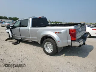 2022 Ford F-450 XL with VIN 1FT8W4DT7NEF23622, listed as a Copart auction lot 64498774 with Not Provided miles and Salvage Title. Bid and sale history available at carsss.com. Image 2.