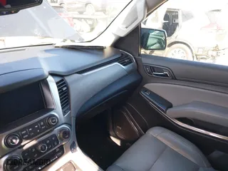 2020 Chevrolet Tahoe LT with VIN 1GNSCBKC4LR246060, listed as a IAAI auction lot 41272902 with 105,417 mi miles. Bid and sale history available at carsss.com. Image 5.