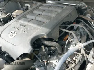 2014 Toyota Tundra SR с VIN 5TFUM5F1XEX056433, выставлен на аукционе IAAI как лот 41938976 с пробегом 58 045 миль миль и . История ставок и продаж доступна на DreamBid. Изображение 19.
