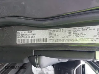 2022 Jeep Grand Cherokee Limited with VIN 1C4RJHBG8N8542971, listed as a IAAI auction lot 40074278 with Not provided miles and . Bid and sale history available at DreamBid. Image 9.