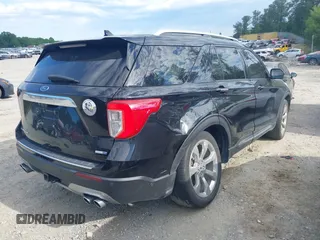 2020 Ford Explorer Platinum with VIN 1FM5K8HCXLGA34791, listed as a IAAI auction lot 42329315 with 65,820 mi miles and . Bid and sale history available at DreamBid. Image 4.
