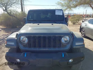 2024 Jeep Wrangler Willys z VIN 1C4RJXN65RW132000, wystawiony jako IAAI lot #41839686 z przebiegiem 14 796 mil mil oraz . Historia ofert i sprzedaży dostępna na DreamBid. Obrazek 12.