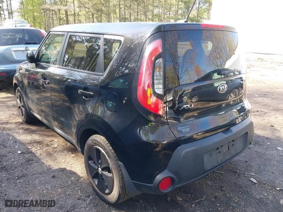 2015 Kia Soul with VIN KNDJN2A23F7131828, listed as a IAAI auction lot 41945277 with 150,000 mi miles. Bid and sale history available at carsss.com. Image 3.