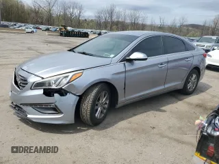 2015 Hyundai Sonata Eco z VIN 5NPE24AA4FH130647, wystawiony jako Copart lot #53502695 z przebiegiem 133 869 mil mil oraz Czysty tytuł • Clean title. Historia ofert i sprzedaży dostępna na DreamBid. Obrazek 1.