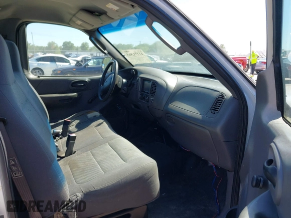 2002 Ford F-150 XL with VIN 1FTRF17W82KC70168, listed as a IAAI auction lot 42271565 with Not provided miles and . Bid and sale history available at DreamBid. Image 5.