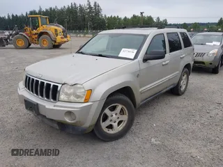 2007 Jeep Grand Cherokee Limited with VIN 1J8HR58277C572535, listed as a IAAI auction lot 42778336 with 156,436 mi miles and . Bid and sale history available at DreamBid. Image 2.