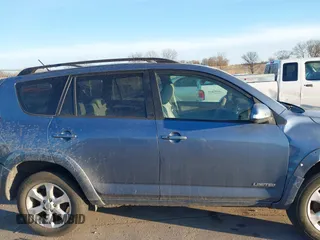 2010 Toyota RAV4 Ltd with VIN JTMDK4DV5AD012826, listed as a IAAI auction lot 41763488 with 180,825 mi miles. Bid and sale history available at carsss.com. Image 14.