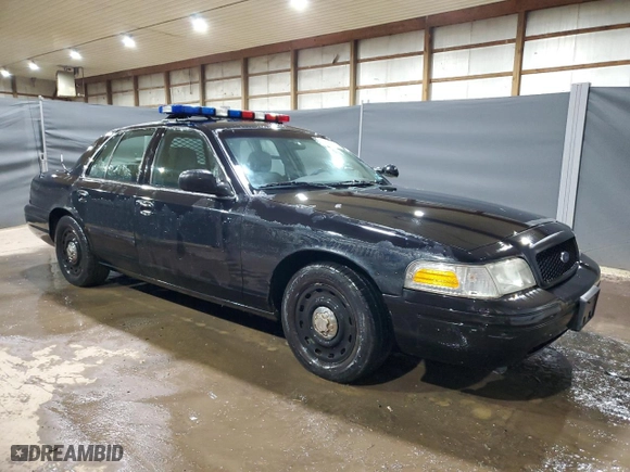 2005 Ford Police Interceptor with VIN 2FAFP71W55X174307, listed as a Copart auction lot 44248145 with 134,675 mi miles and Clean Title. Bid and sale history available at carsss.com. Image 4.