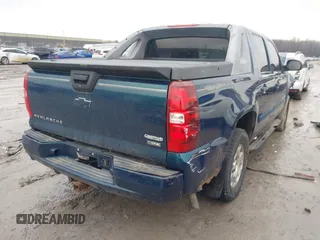 2007 Chevrolet Avalanche 3LT z VIN 3GNFK12307G150155, wystawiony jako IAAI lot #41637680 z przebiegiem Nie podano mil oraz . Historia ofert i sprzedaży dostępna na DreamBid. Obrazek 4.