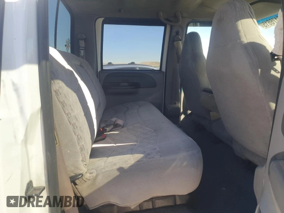 2000 Ford F-350 XL with VIN 3FTSW31F7YMA47515, listed as a Copart auction lot 50176615 with 455,551 mi miles and Clean Title. Bid and sale history available at DreamBid. Image 10.