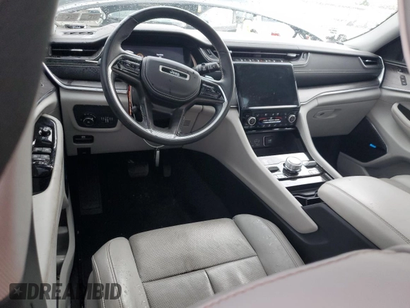 2022 Jeep Grand Cherokee Overland with VIN 1C4RJHDG0N8626912, listed as a Copart auction lot 60131635 with 39,147 mi miles and Salvage title. Bid and sale history available at DreamBid. Image 8.
