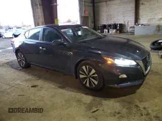 2022 Nissan Altima 2.5 SV with VIN 1N4BL4DV4NN328096, listed as a Copart auction lot 85971534 with 30,005 mi miles and Salvage Title. Bid and sale history available at carsss.com. Image 4.