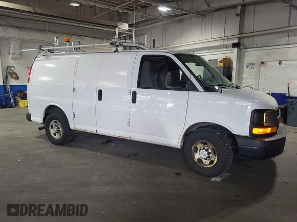 2015 Chevrolet Express Cargo with VIN 1GCWGFCF2F1163079, listed as a IAAI auction lot 42832363 with 183,774 mi miles and . Bid and sale history available at DreamBid. Image 29.