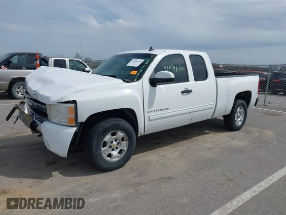 2011 Chevrolet Silverado 1500 LT with VIN 1GCRCSE01BZ461967, listed as a IAAI auction lot 42014470 with 122,903 mi miles and . Bid and sale history available at DreamBid. Image 2.