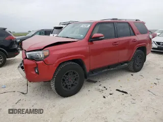 2022 Toyota 4Runner SR5 Premium z VIN JTENU5JRXN6041093, wystawiony jako Copart lot #51632985 z przebiegiem 58 816 mil mil oraz Szkoda całkowita • Salvage title. Historia ofert i sprzedaży dostępna na DreamBid. Obrazek 1.
