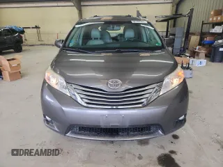 2017 Toyota Sienna XLE Auto Access Seat with VIN 5TDYZ3DC3HS851961, listed as a Copart auction lot 62155305 with 121,143 mi miles and Salvage title. Bid and sale history available at DreamBid. Image 5.