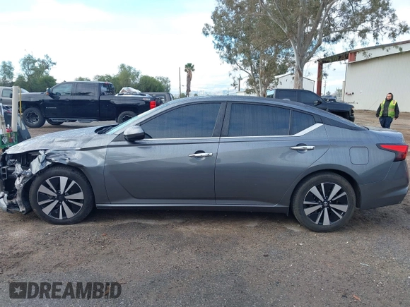 2022 Nissan Altima 2.5 SV with VIN 1N4BL4DV3NN315243, listed as a IAAI auction lot 41778337 with 58,259 mi miles. Bid and sale history available at carsss.com. Image 14.