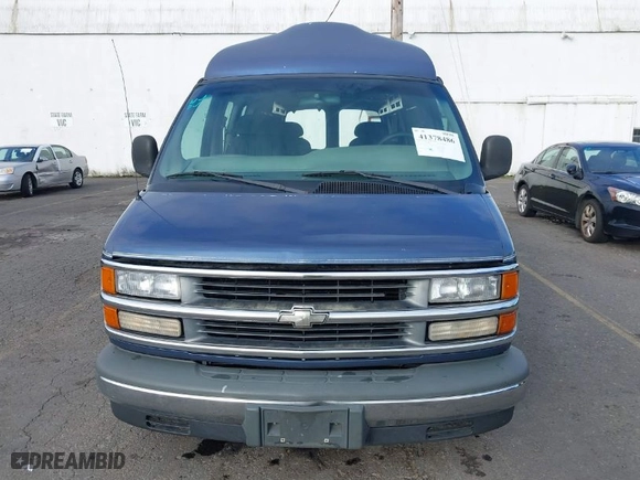 1997 Chevrolet Chevy Cargo Van with VIN 1GBFG15R2V1086016, listed as a IAAI auction lot 41378486 with NaN miles. Bid and sale history available at carsss.com. Image 13.