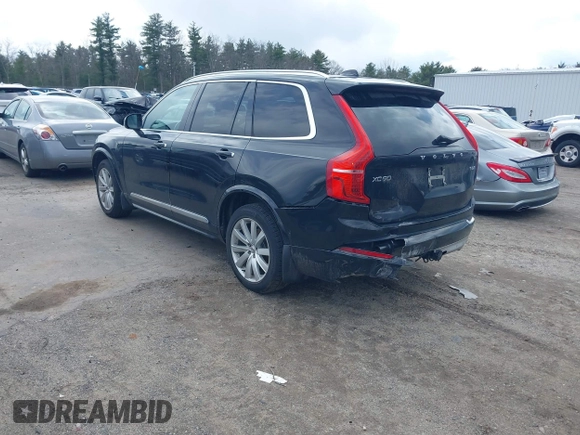 2016 Volvo XC90 T6 Inscription with VIN YV4A22PL2G1001341, listed as a IAAI auction lot 41889096 with 88,354 mi miles. Bid and sale history available at carsss.com. Image 3.