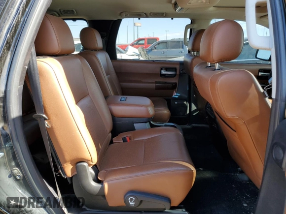 2016 Toyota Sequoia Platinum with VIN 5TDDW5G16GS138046, listed as a Copart auction lot 43804594 with 156,396 mi miles. Bid and sale history available at carsss.com. Image 11.