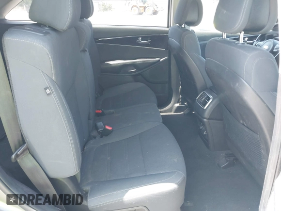 2016 Kia Sorento LX with VIN 5XYPG4A51GG077296, listed as a IAAI auction lot 42385823 with 137,076 mi miles and . Bid and sale history available at DreamBid. Image 8.