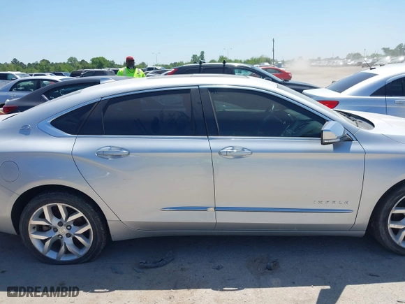 2014 Chevrolet Impala LTZ with VIN 1G1155S31EU158639, listed as a IAAI auction lot 41971523 with 222,414 mi miles. Bid and sale history available at carsss.com. Image 13.