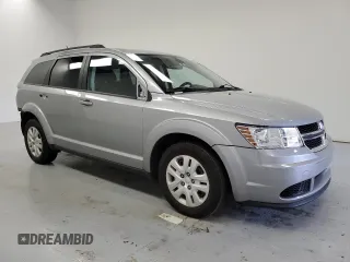 2020 Dodge Journey SE Value with VIN 3C4PDCAB2LT275588, listed as a Copart auction lot 52991155 with 92,338 mi miles and Clean Title. Bid and sale history available at carsss.com. Image 4.