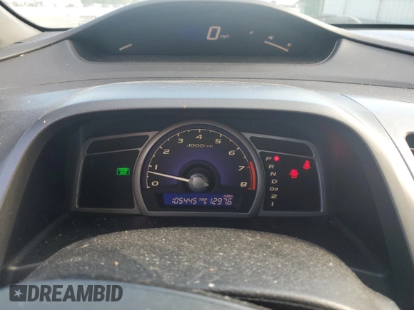2006 Honda Civic LX z VIN 1HGFA165X6L123586, wystawiony jako Copart lot #54845625 z przebiegiem 105 445 mil mil oraz Szkoda całkowita • Salvage title. Historia ofert i sprzedaży dostępna na DreamBid. Obrazek 9.