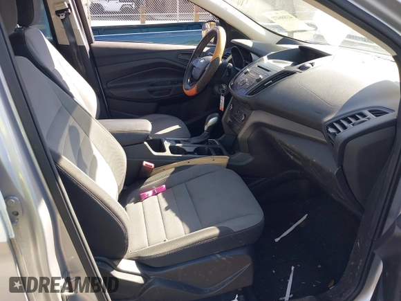 2018 Ford Escape S with VIN 1FMCU0F77JUA16675, listed as a IAAI auction lot 41866472 with 191,467 mi miles. Bid and sale history available at carsss.com. Image 5.