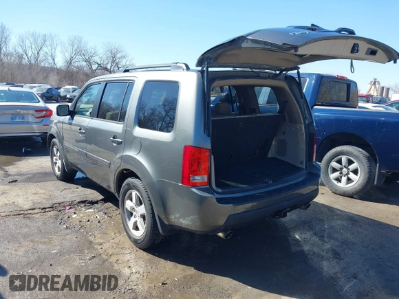 2009 Honda Pilot EX-L with VIN 5FNYF485X9B006704, listed as a IAAI auction lot 41749272 with 34,480 mi miles. Bid and sale history available at carsss.com. Image 3.