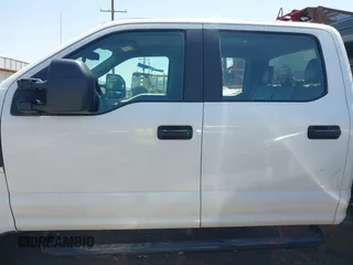 2019 Ford F-250 XL с VIN 1FD7W2B61KEG48751, выставлен на аукционе IAAI как лот 42595513 с пробегом Не указан миль и . История ставок и продаж доступна на DreamBid. Изображение 14.