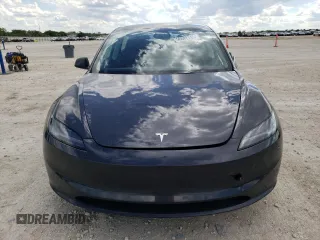 2025 Tesla Model 3 Long Range with VIN 5YJ3E1EA2SF995505, listed as a Copart auction lot 56682745 with 783 mi miles and Salvage title. Bid and sale history available at DreamBid. Image 5.